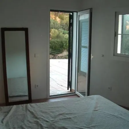 Preciosa Casa En Primera Linea Del Mar *